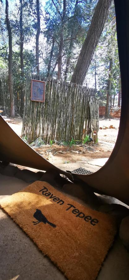 ホテル Nguni Moon Tepee Camp アンダーバーグ エクステリア 写真